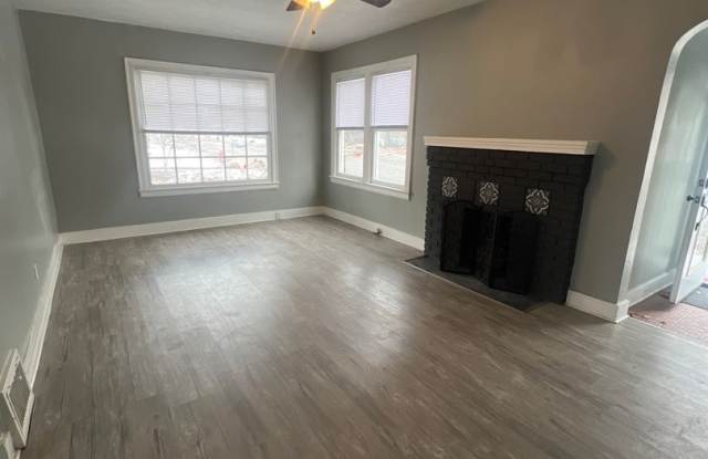 Spacious 3 bedroom 2 bath!