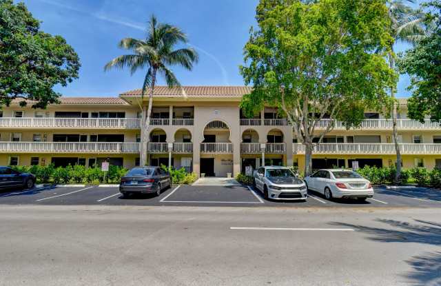 100 Royal Palm Way