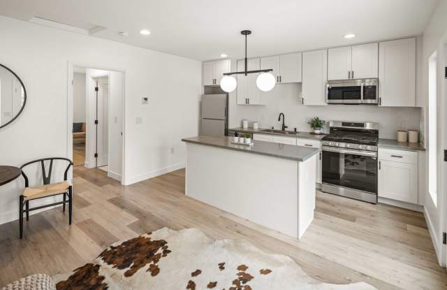 Photo of Gorgeous 1 Bedroom Home in Faircrest Heights!