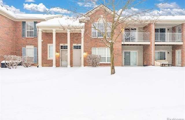 8208 Chesapeake Circle