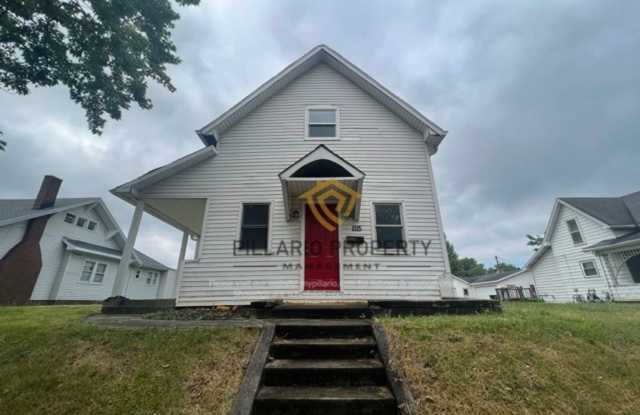 Charming and Updated Farm House in the Heart of Elwood Available NOW!