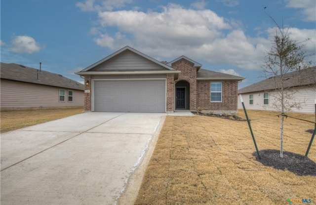 208 Shimmering Cove