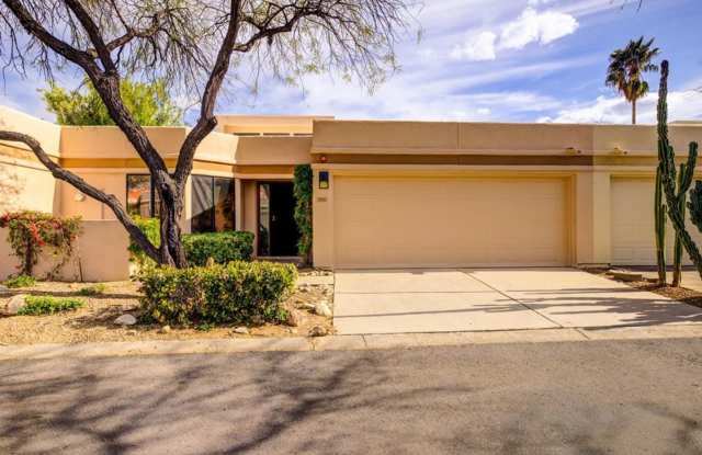 3 Bedroom, 2 Bathroom - 3950 East Vía Del Verdemar, Catalina Foothills, AZ 85718