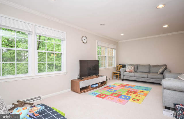 3018 COVINGTON STREET