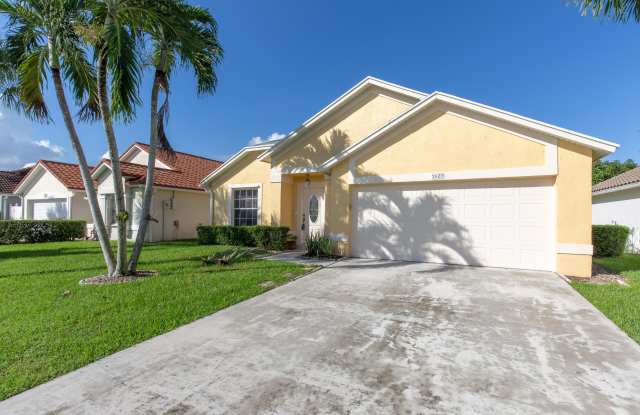 2689 Fairway Cove Court