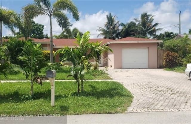 98 Seminole Ln - 98 Seminole Lane, Boca Raton, FL 33487