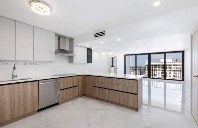 2401 S Ocean Dr