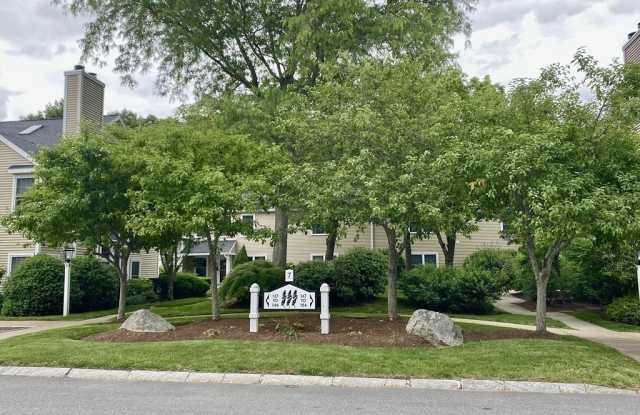 152 Tyson Commons Ln