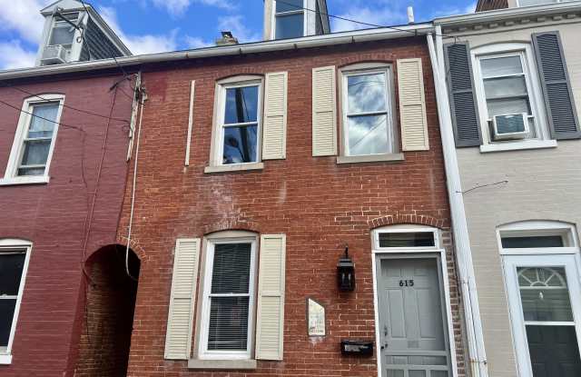 615 Lake Street