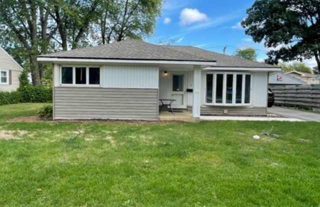 Photo of 3704 Dove St