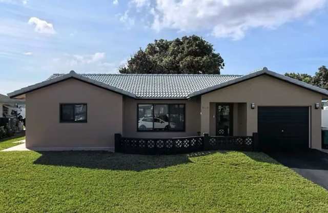 8113 Nw 92nd Terrace