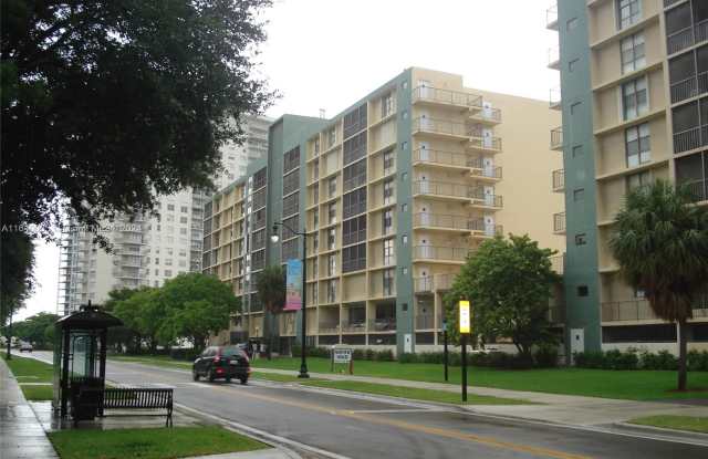 17500 N Bay Rd