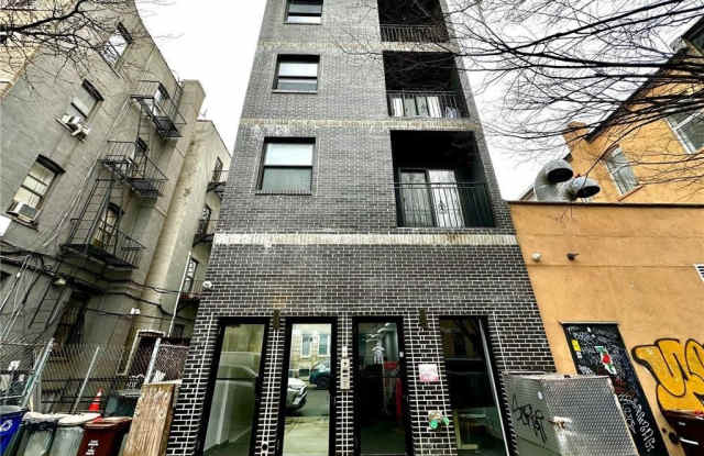 737 Park Place
