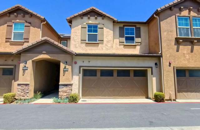 $500 OFF FIRST MONTHS RENT! Beautiful Townhome located at 40186 Birchfield Dr. #170, Temecula, CA | Prime Location & Move-in Ready!