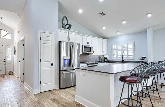 Photo of 333 Milford St # U1688OPW