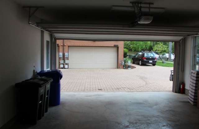 904 N. Buchanan Court