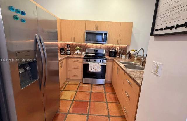 6641 NW 174th Terrace 6641, Hialeah, FL 33015 - 4460