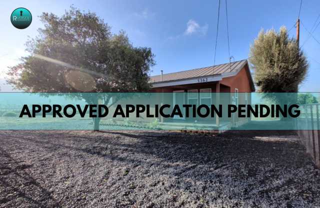 Charming Jurupa Valley home on a spacious lot with RV parking!