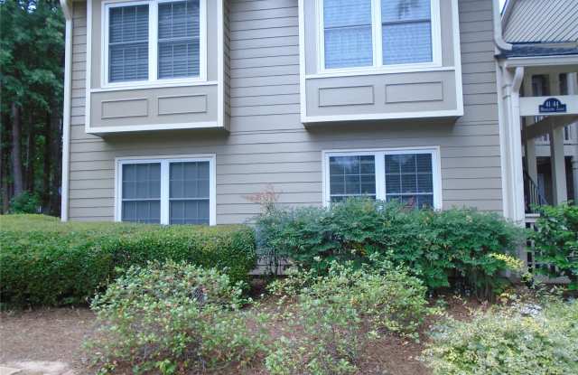 42 Middleton Court