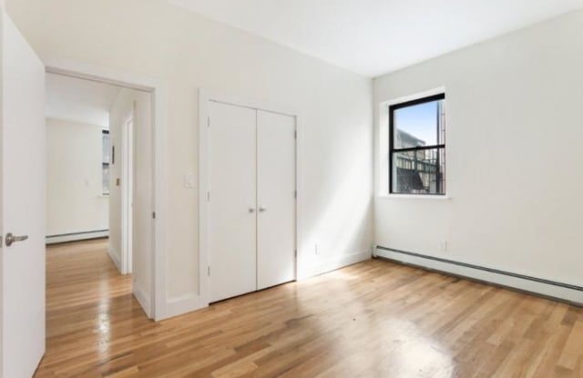 590 BROADWAY - 590 Broadway, Brooklyn, NY 11206