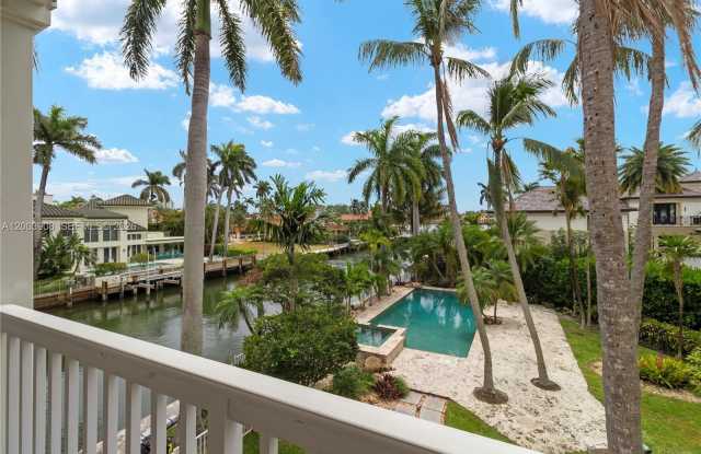 700 Coral Way