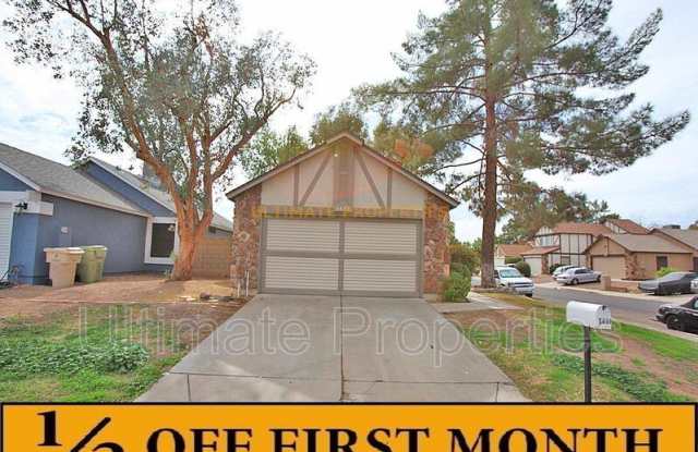6437 W Mercer Ln
