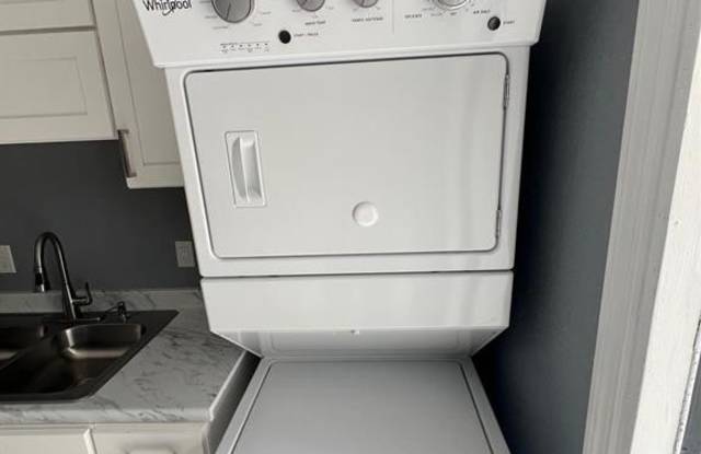 427 N 11th Street apt A