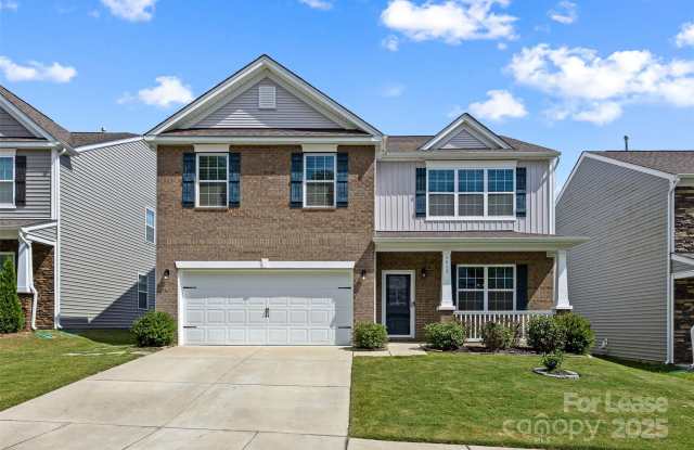 Photo of 5043 Deisy May Lane