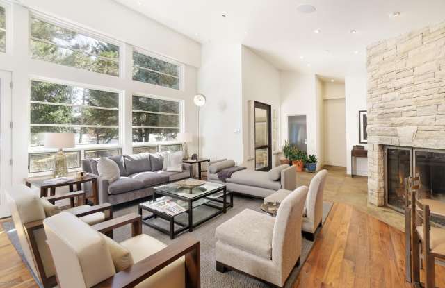 Photo of 59 Maroon Drive