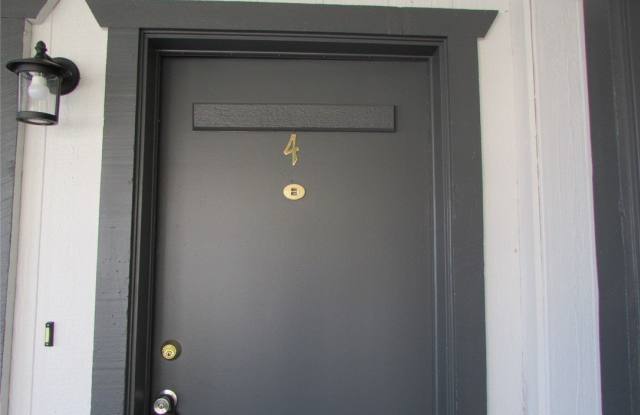 Photo of 791 Baseline unit: 4