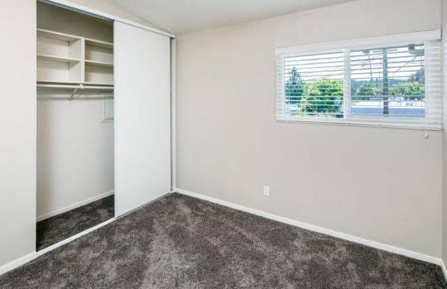 1038 Second St Unit D32