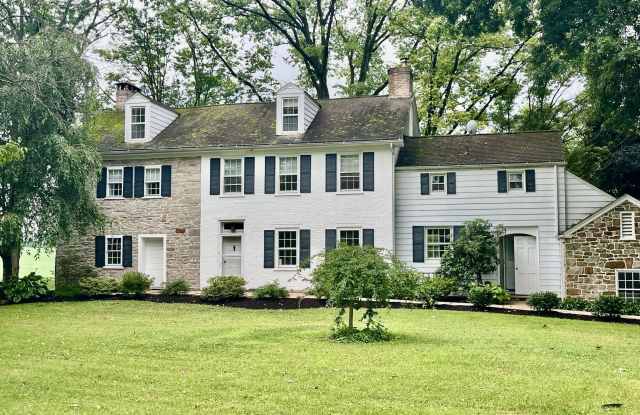 204 JOHN BRADY Drive