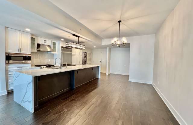 1120 E Kennedy Blvd Unit 411
