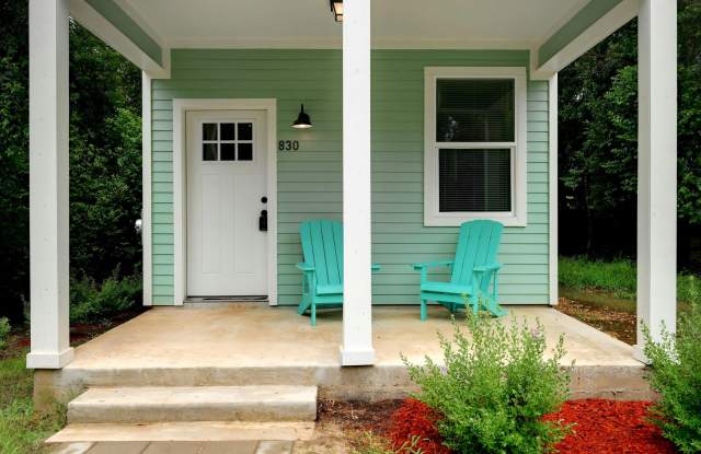 830 Martin Luther King Dr