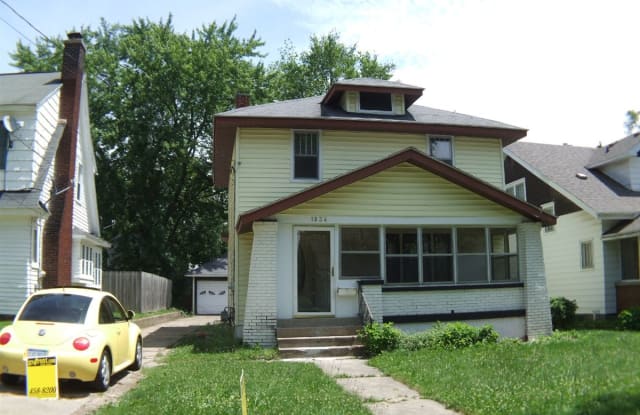 1834 Union Ave SE - 1834 Union Avenue Southeast, Grand Rapids, MI 49507