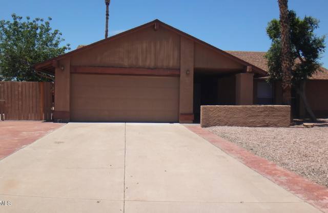 1904 N Arrowhead Circle