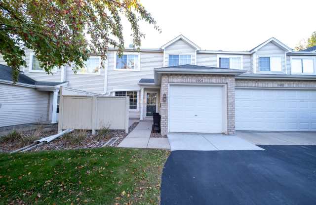 10804 Lexington Dr.