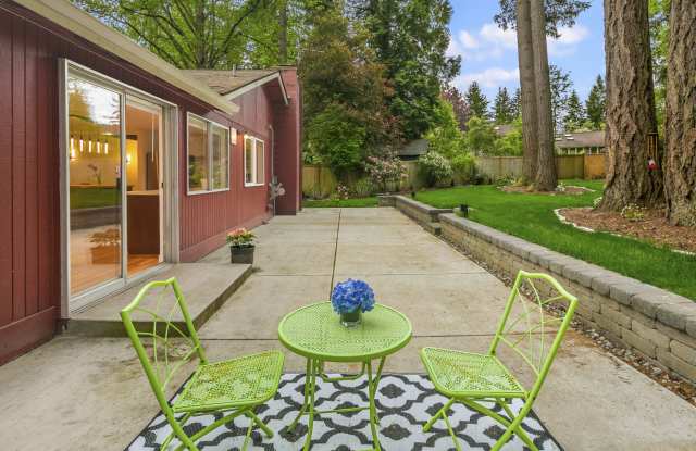 13306 Northeast 72nd Street