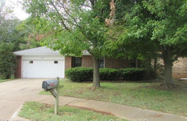 2055 S Thelma - 2055 South Thelma Avenue, Springfield, MO 65807