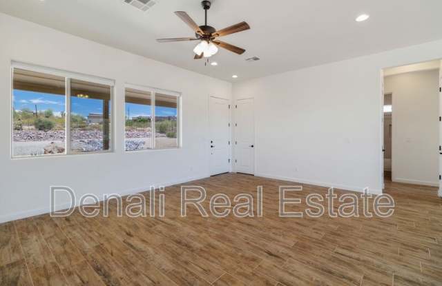 48126 N. Coyote Pass Road