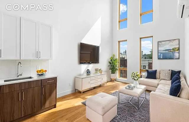 Photo of 212 Malcolm X Boulevard