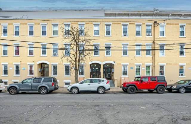424 Division Street - 3