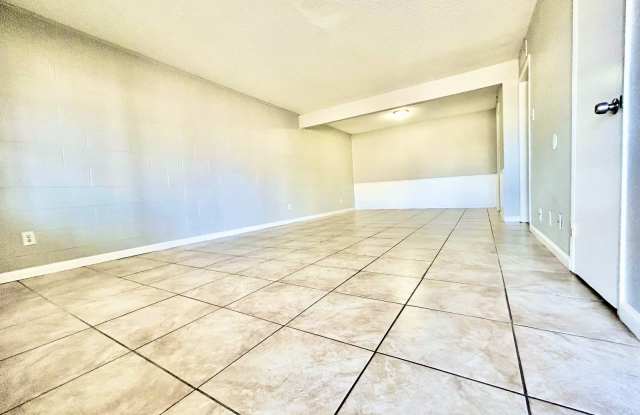 3916 Englewood Circle