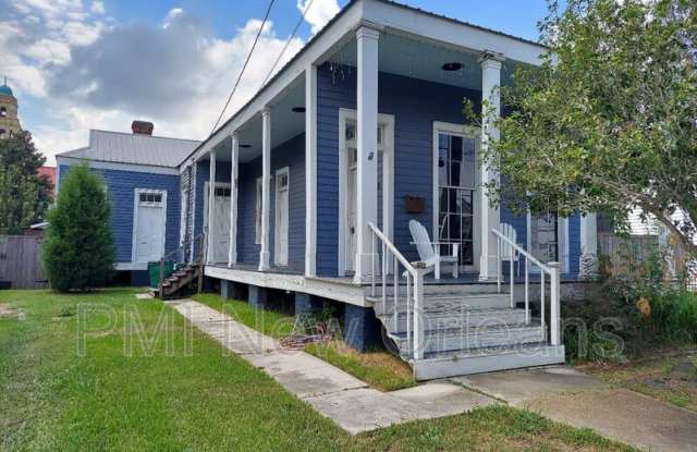 Photo of 612 Lafayette Street