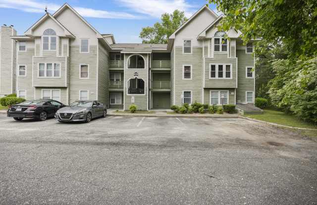 6716 Willowbrook Dr Apt 7