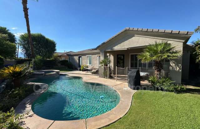 137 Traviso Dr