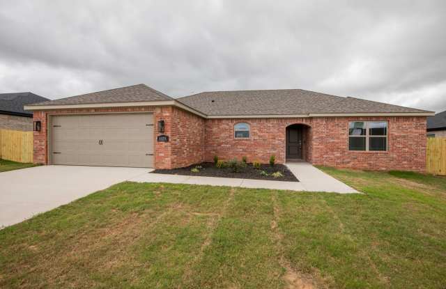 ***1029 Autumn Royal Avenue***