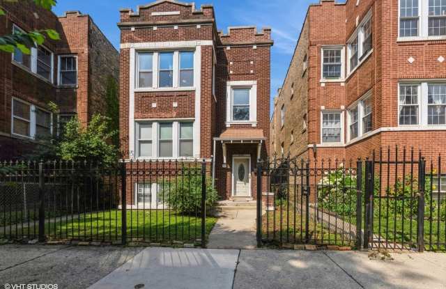 1060 N Spaulding Avenue unit: 1