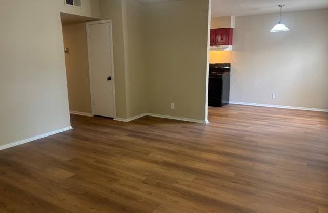 6717 South Richmond Avenue #637