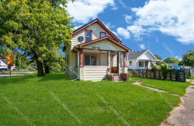 3218 Fielding St.